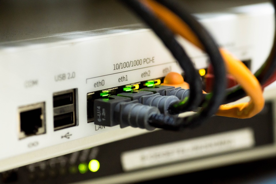 Router - 產品應用 - 產品介紹 - 湧德電子