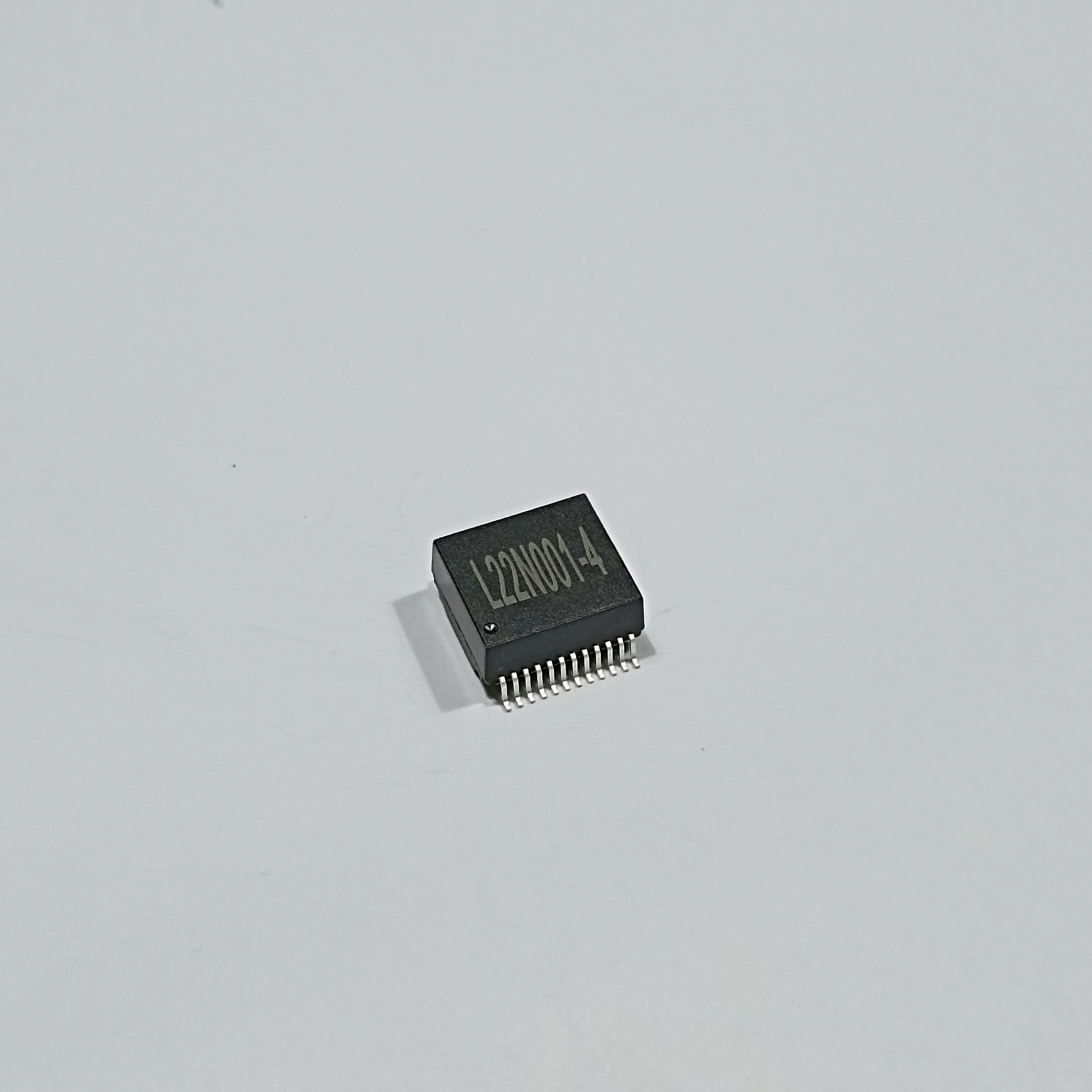 L22N001-4